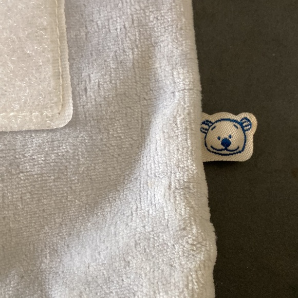 Noukie’s Growth Chart 2 Frogs - One trimmed blue & the other trimmed pink - Picture 12 of 14